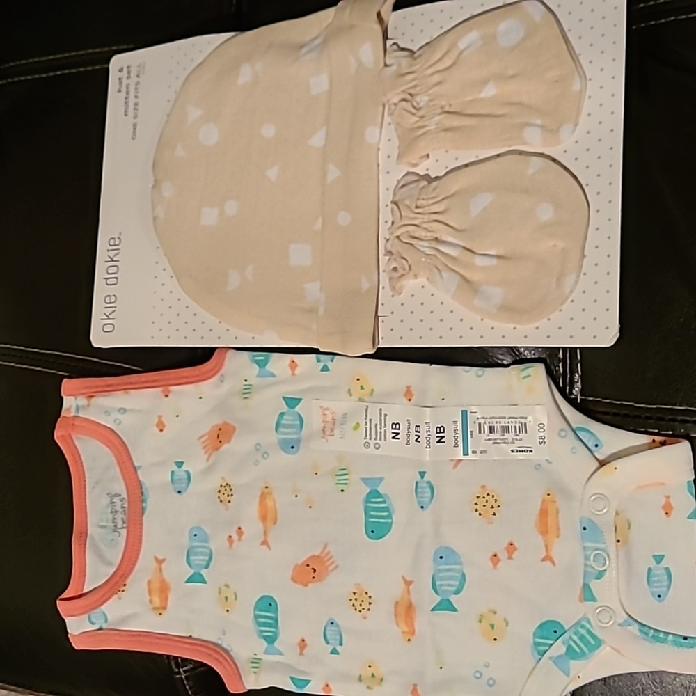 OKIE DOKIE & JUMPING BEAN NEWBORN SHIRT, HAT & MITTEN SET
